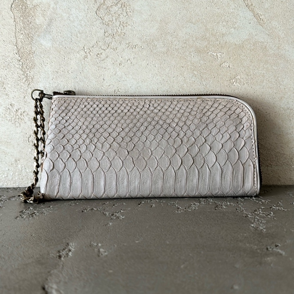 Leather wallet/clutch